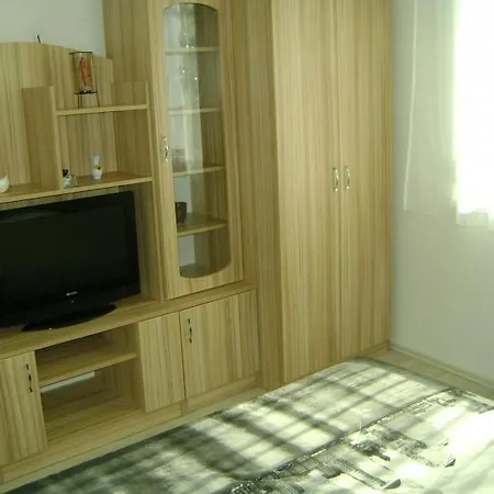 Appartamento Elizabeth Apartman *