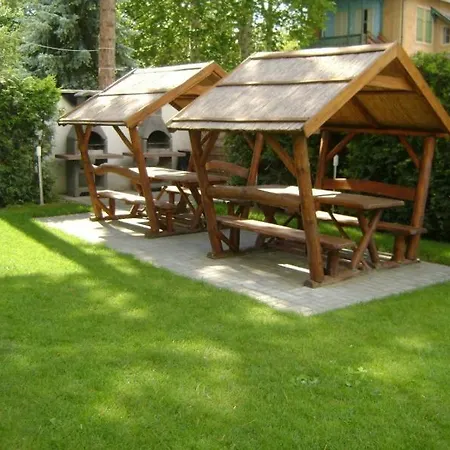 Appartamento Elizabeth Apartman *
